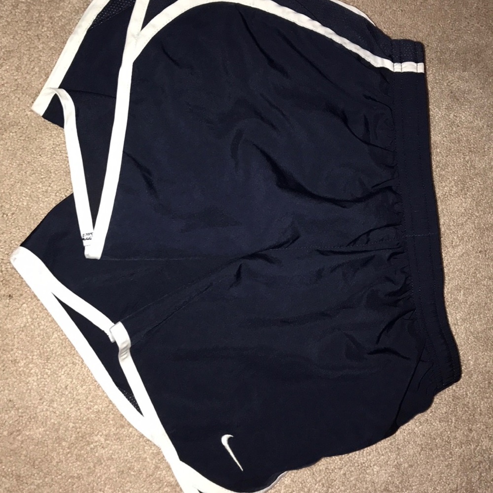 Running shorts